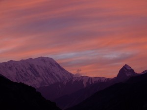 Sunset over the Nepalese Mountains (click to enlarge)