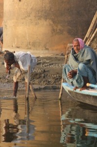 Men at dawn on the Ganges, Varanasi, India (click to enlarge)