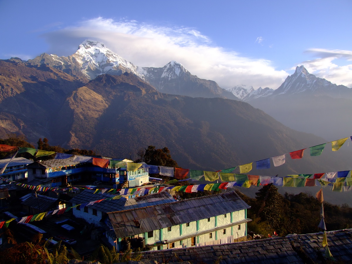 Gorepani to Gandruk on the Annapurna Circuit