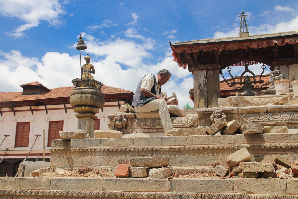 Stonemason in Bhaktapur Nepal
