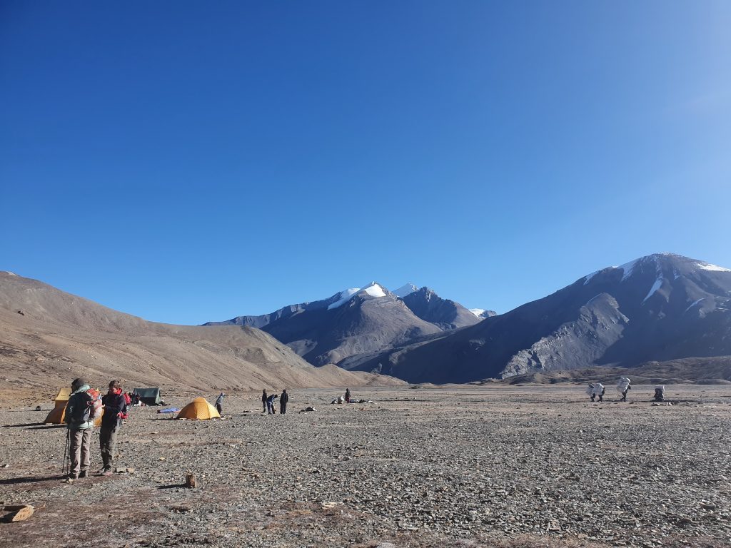 Dhaulagiri trekking in Nepal